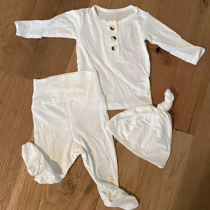 NEWBORN bundle 0-3 months NWT